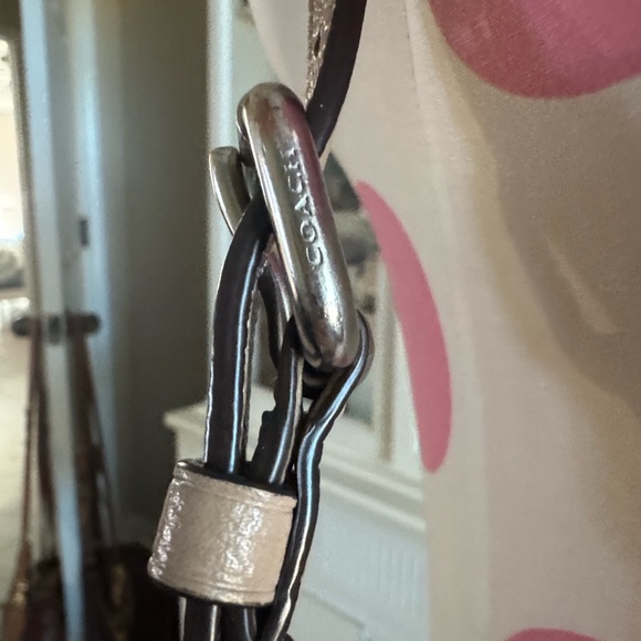 RARE Original Cassie Coach Pebble Leather Crossbody Bag in Taupe - Picture 5 of 15